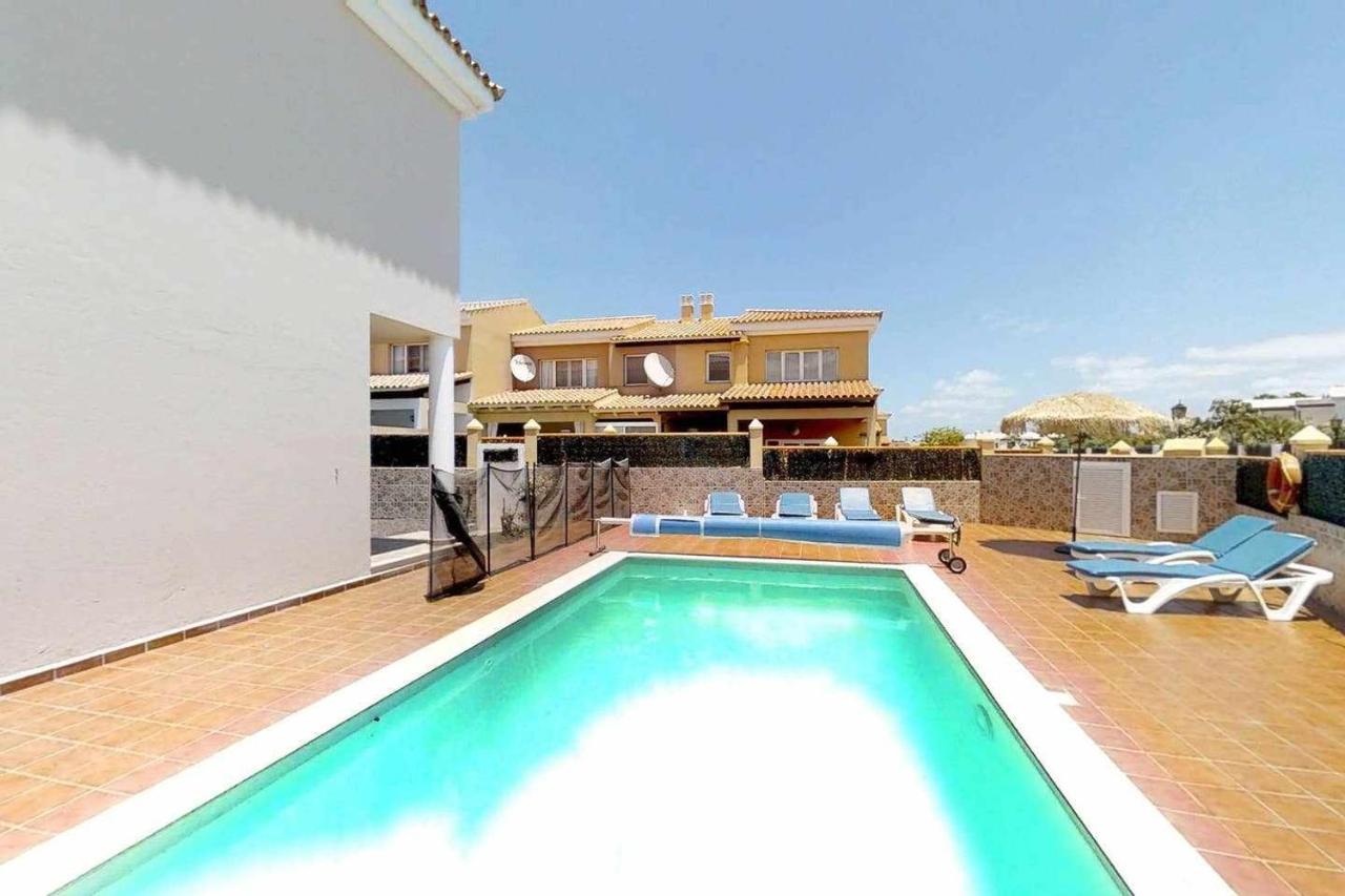 Anju Villas Villa At 100 Meters Far Of The Beach Corralejo Exterior foto