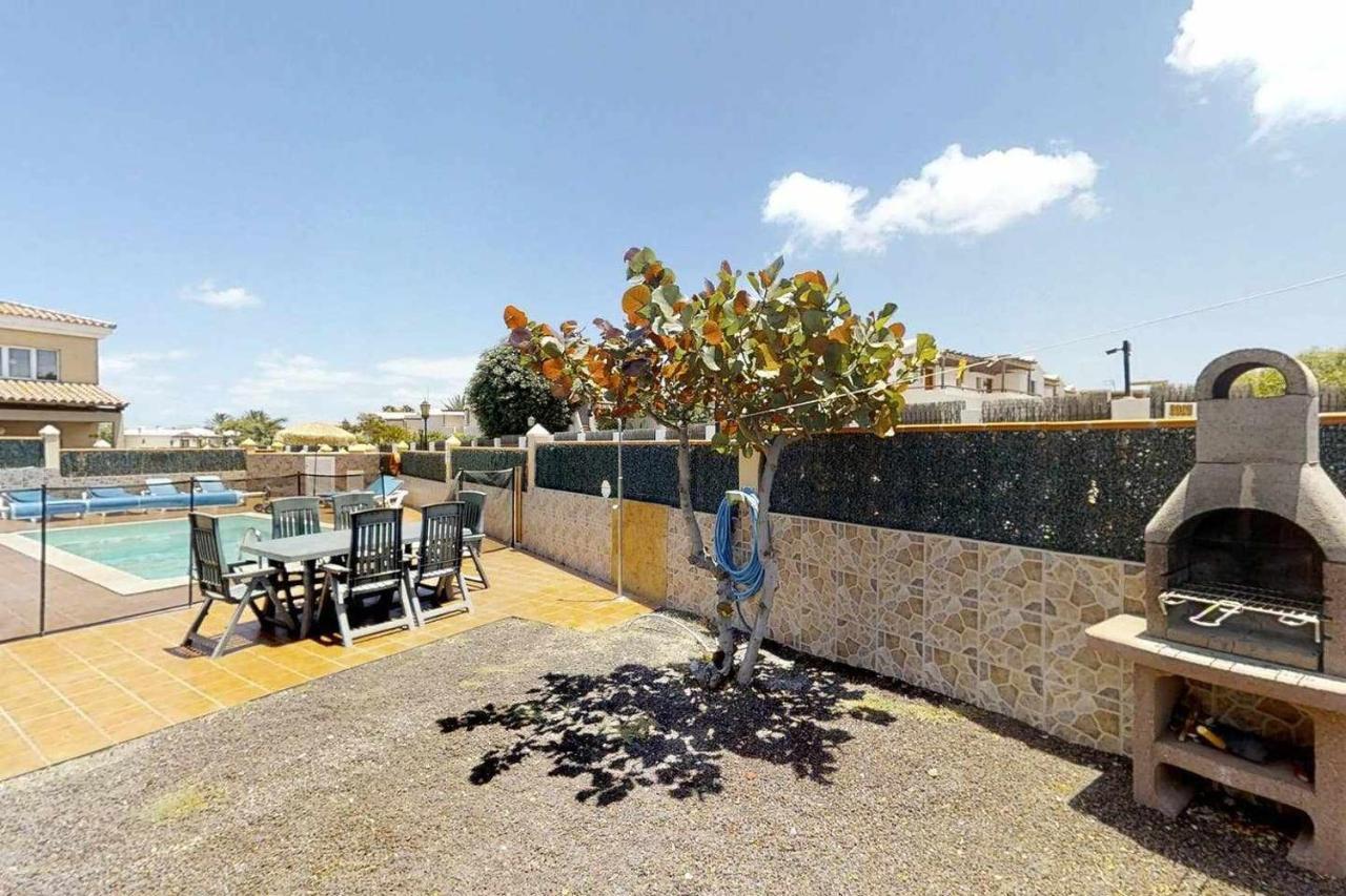 Anju Villas Villa At 100 Meters Far Of The Beach Corralejo Exterior foto